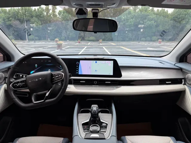 Chery Omoda 5 — Фото автомобиля 10