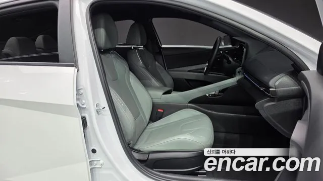 Hyundai AVANTE Новый Avante (CN7) — Фото автомобиля 22