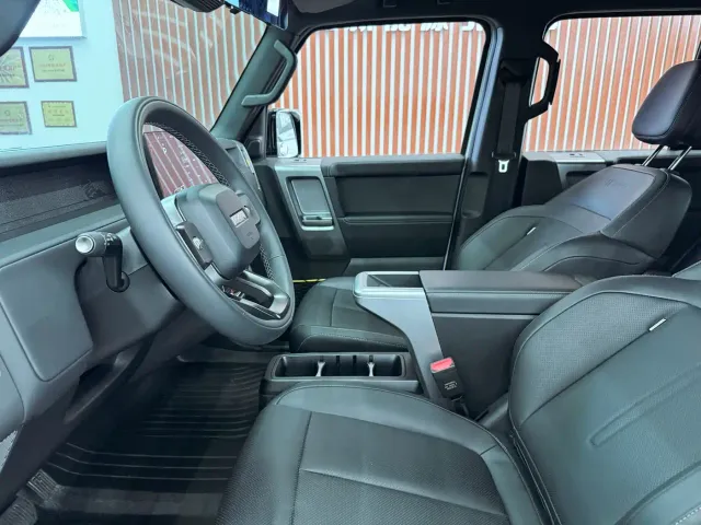 iCAR V23 — Фото автомобиля 14
