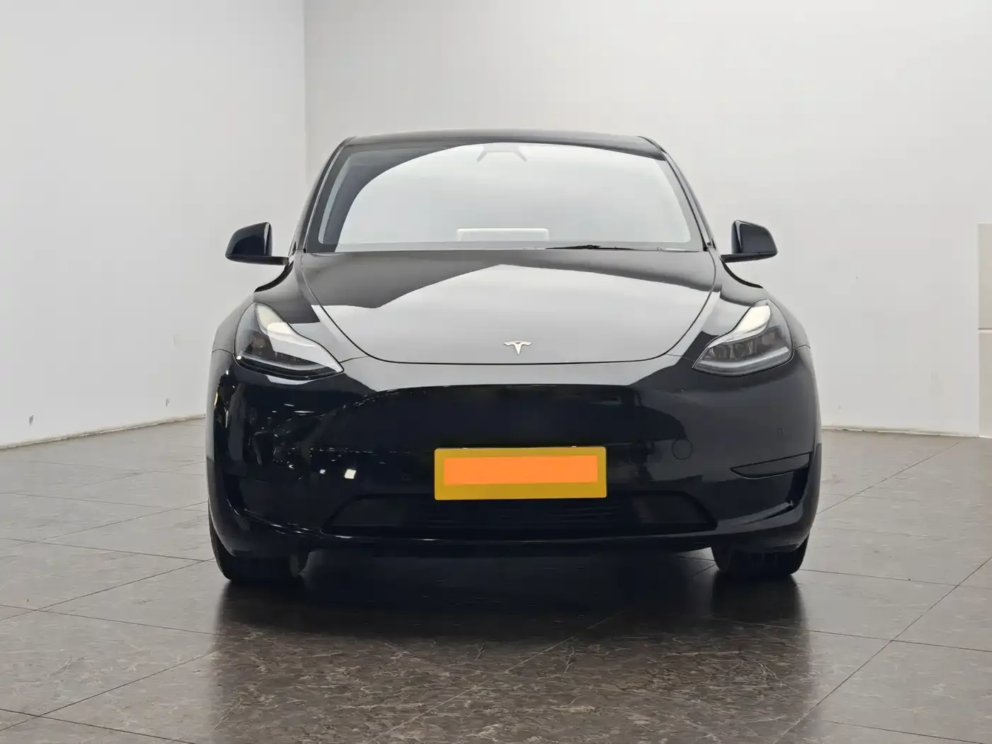 Tesla Model Y 2022 Rear-Wheel Drive Version — Фото автомобиля 5