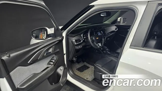 Chevrolet Trailblazer — Фото автомобиля 11