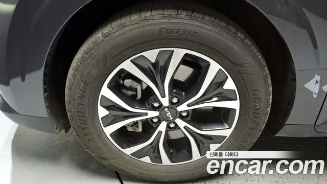 Kia Canival Carnival 4 поколение Бензин 9 мест Noblesse — Фото автомобиля 5