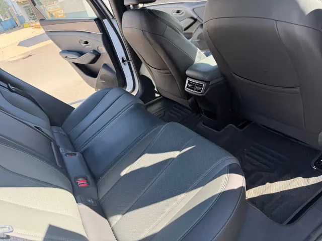 BYD Qin L — Фото автомобиля 11