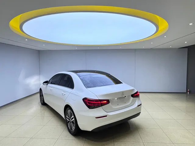 Mercedes-Benz A-Class — Фото автомобиля 4