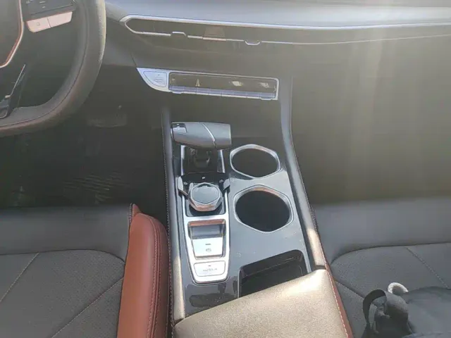 Changan Eado — Фото автомобиля 13