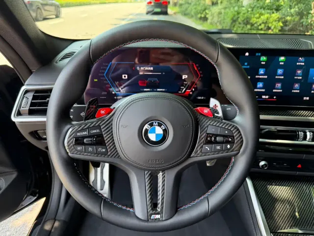 BMW M4 — Фото автомобиля 5