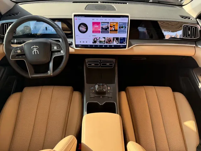 BYD Song Pro — Фото автомобиля 7