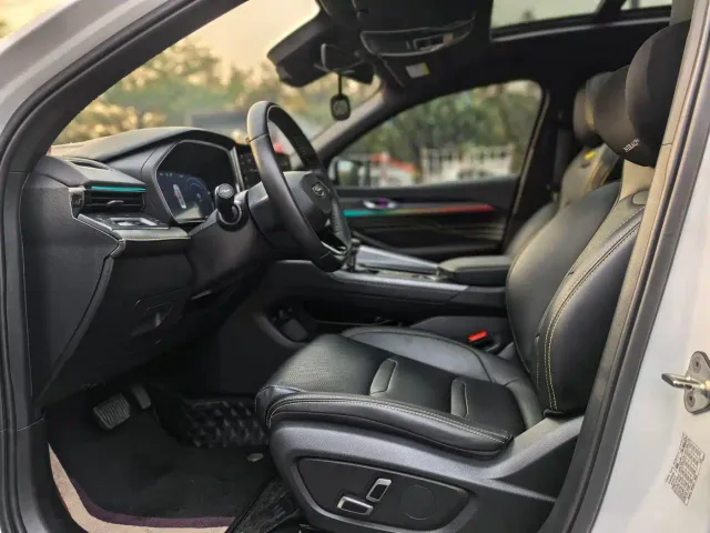 Geely Xingrui — Фото автомобиля 5