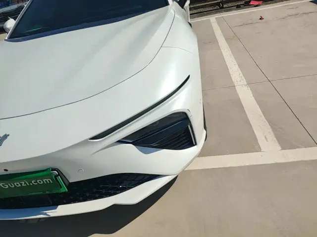 Hozon Nezha S Shooting Brake — Фото автомобиля 23