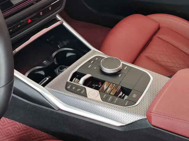 BMW 3 Series — Фото автомобиля 11