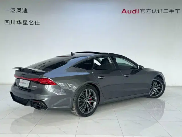 Audi A7 — Фото автомобиля 4