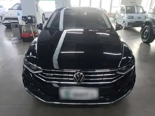 Volkswagen Magotan — Фото автомобиля 2