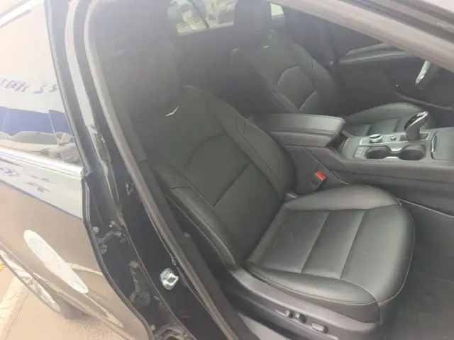 Cadillac XT4 — Фото автомобиля 24