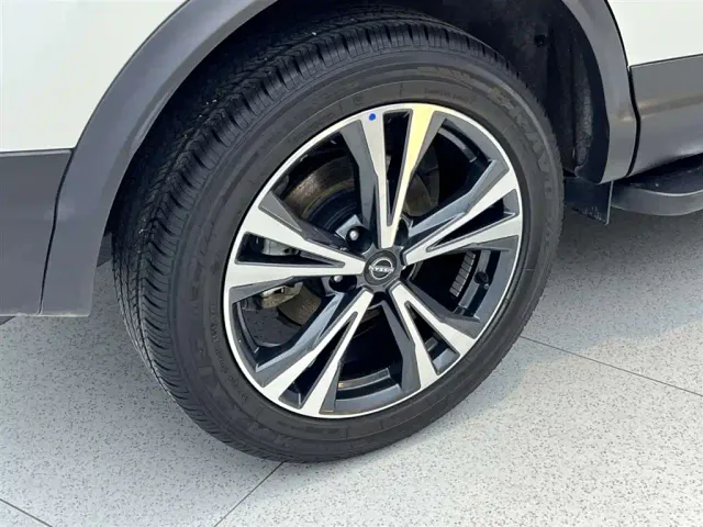 Nissan Qashqai — Фото автомобиля 9