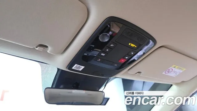 Kia Carnival Generation 4 — Фото автомобиля 17