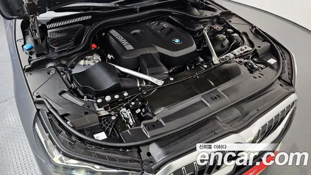 BMW 5-Series — Фото автомобиля 6