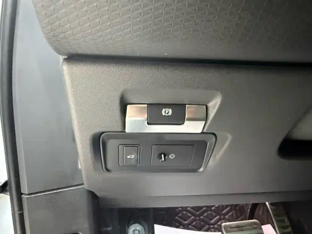Land Rover Range Rover Evoque — Фото автомобиля 3