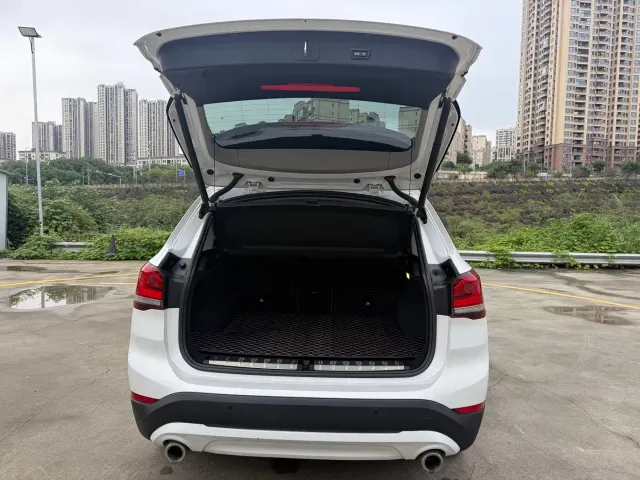 BMW X1 — Фото автомобиля 15