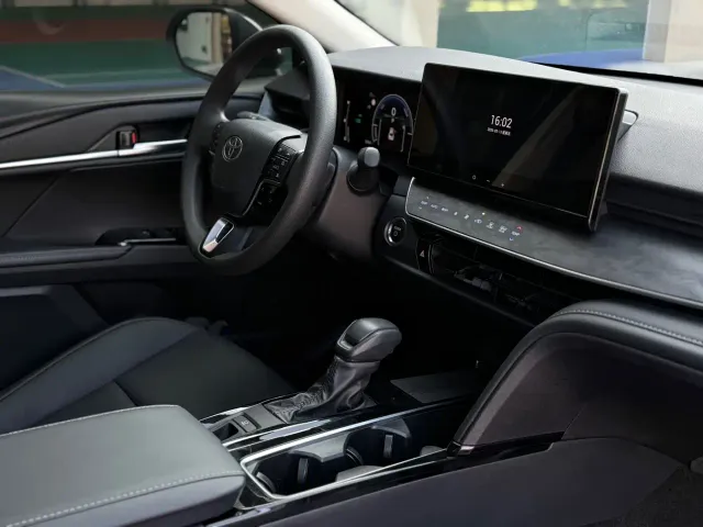 Toyota Camry — Фото автомобиля 14