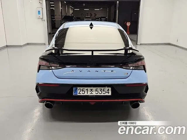 Hyundai AVANTE — Фото автомобиля 3