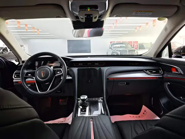 Hongqi H5 — Фото автомобиля 13