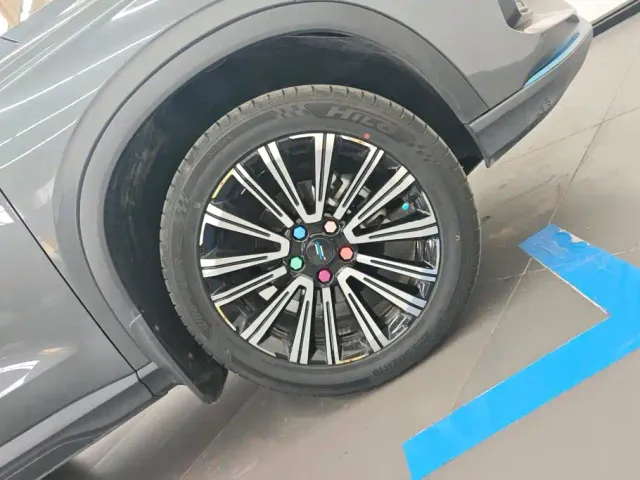 Changan Oushang X5 — Фото автомобиля 6