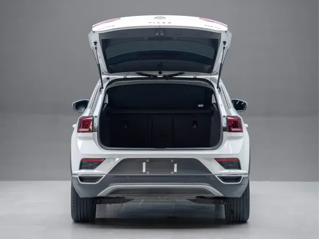 Volkswagen T-Roc — Фото автомобиля 12