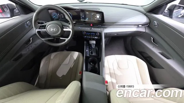 Hyundai AVANTE — Фото автомобиля 10