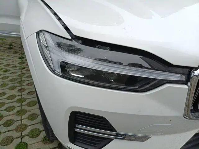 Volvo XC60 — Фото автомобиля 7