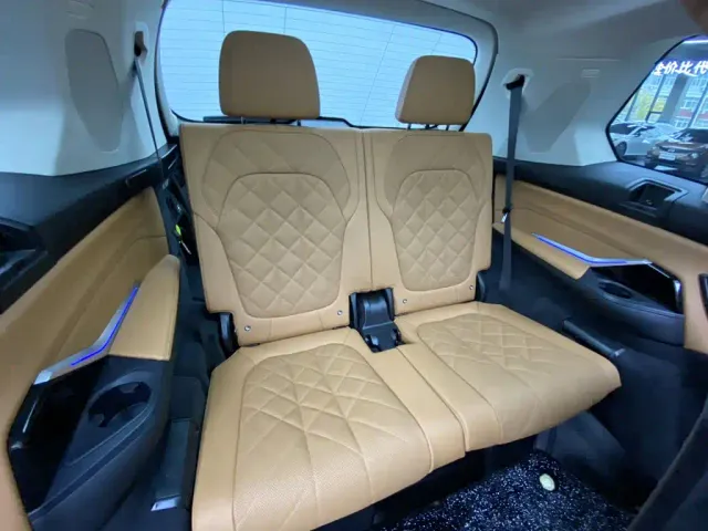BMW X7 — Фото автомобиля 12
