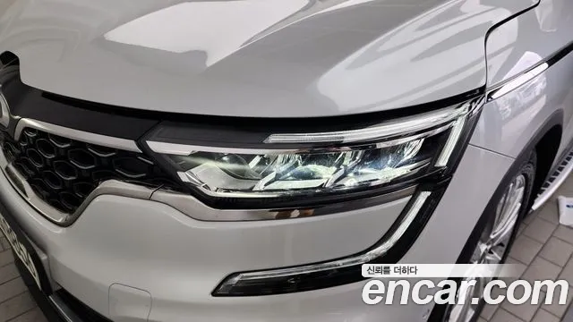 Renault-KoreaSamsung QM6 Новый QM6 2.0 GDe Première 2WD — Фото автомобиля 17