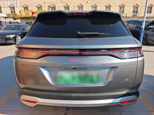 BYD Song L DM-i — Фото автомобиля 5