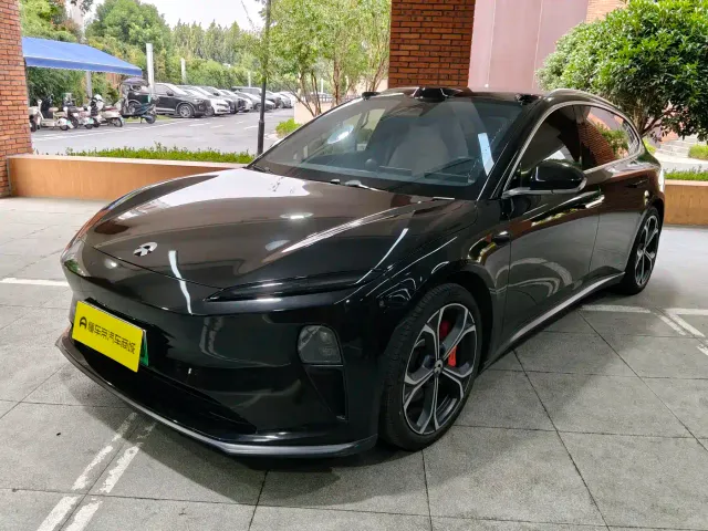Фотография автомобиля — Nio ET5 Touring
