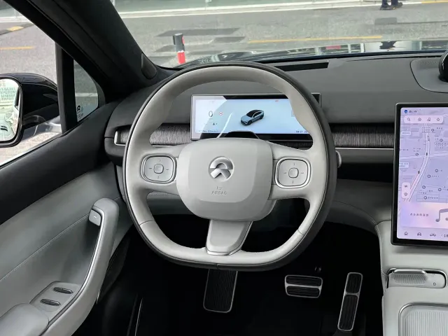 Nio EC7 — Фото автомобиля 16