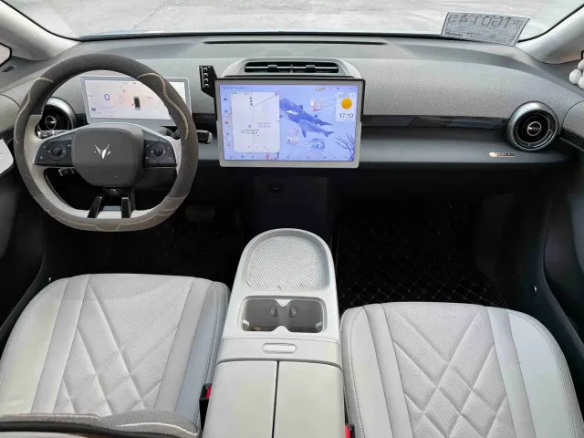 Arcfox Kaola S — Фото автомобиля 7