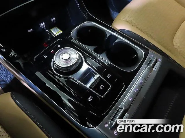 Kia Carnival 4th Gen — Фото автомобиля 12