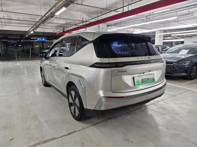 GAC Aion Y — Фото автомобиля 5