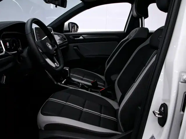 Volkswagen T-Roc — Фото автомобиля 13