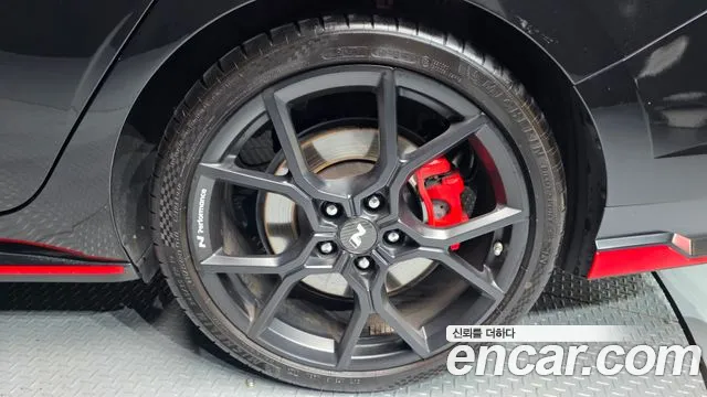Hyundai AVANTE — Фото автомобиля 20