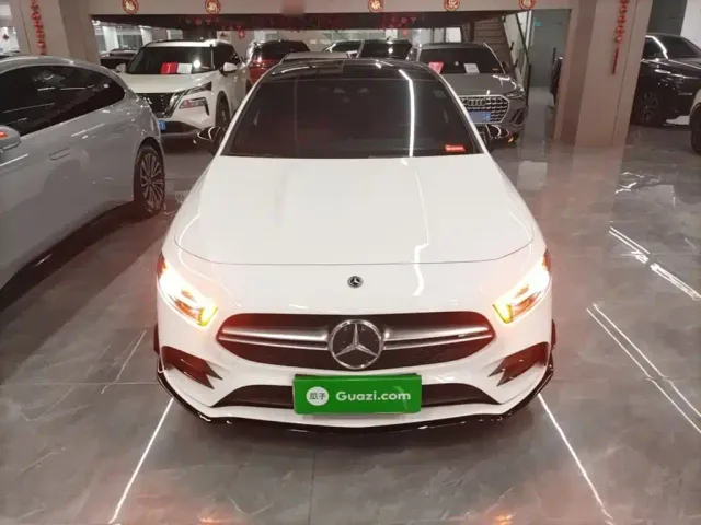 Mercedes-Benz A-Class AMG — Фото автомобиля 2