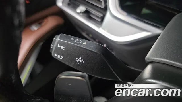 BMW X7 xDrive 40d M Sport 7 мест — Фото автомобиля 26