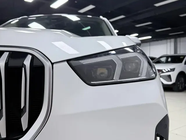 BMW X1 — Фото автомобиля 7