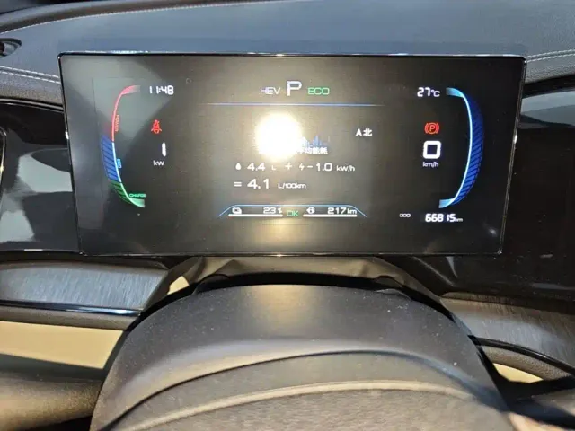 BYD Qin PLUS — Фото автомобиля 11