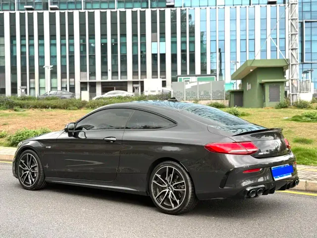Mercedes-Benz C-Class AMG — Фото автомобиля 15