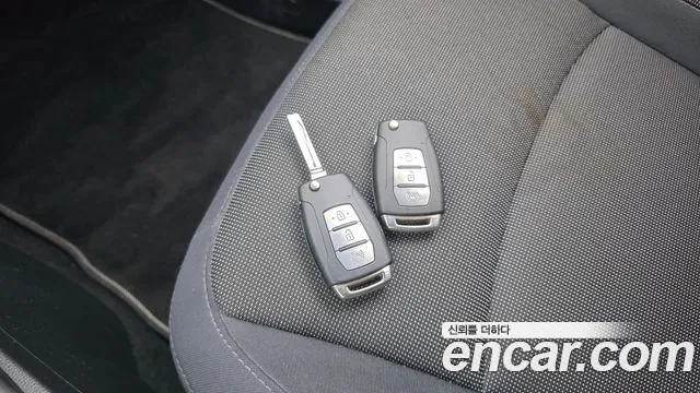KG_Mobility_Ssangyong TIBOLI Very New Tivoli Бензин 1.5 2WD — Фото автомобиля 19