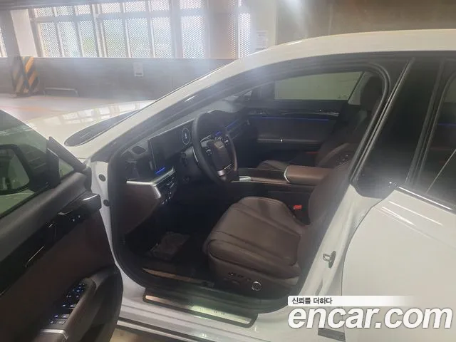 Hyundai Grandeur GN7 — Фото автомобиля 6