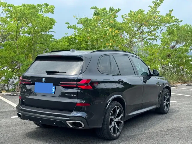 BMW X5 — Фото автомобиля 4