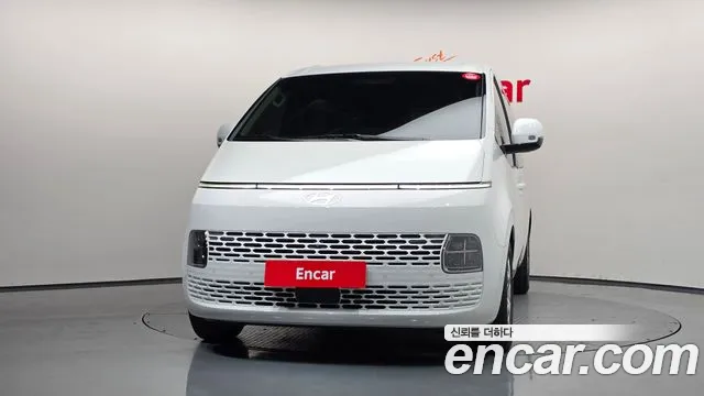 Hyundai Staria — Фото автомобиля 3