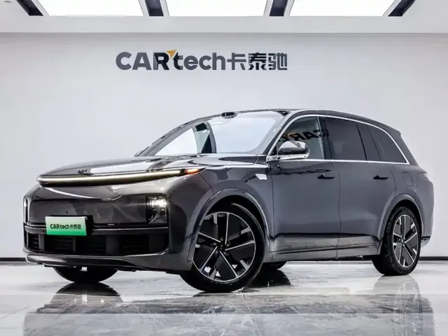 Фотография автомобиля — Li Auto L8