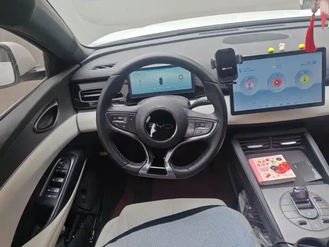 BYD Seal 06 — Фото автомобиля 15